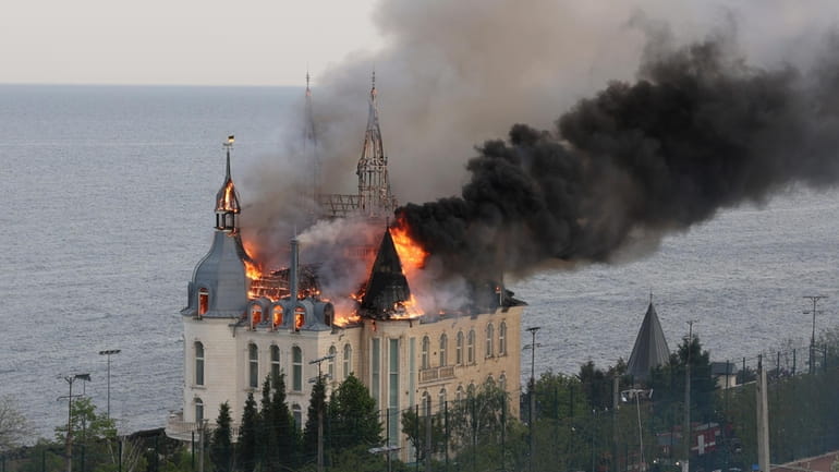 A building of the Odessa Law Academy is on fire...