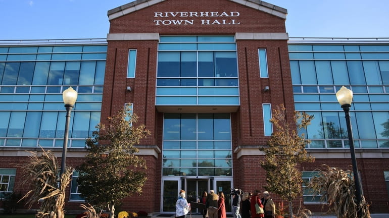 Riverhead officials voted Tuesday to loosen cannabis zoning restrictions in the...