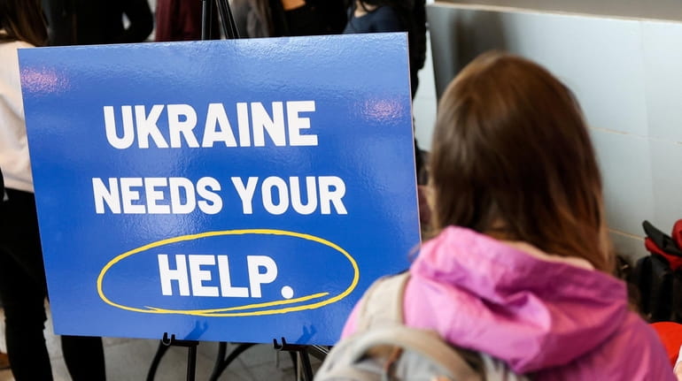 Supply drive for Ukrainian refugees at Stony Brook University's Student...
