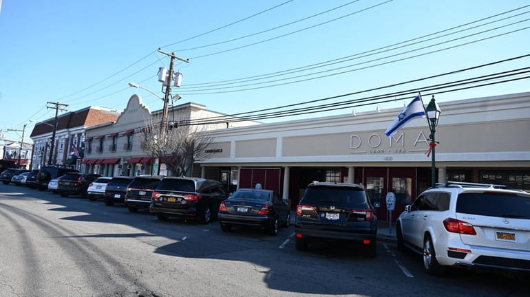 Chestnut Street in Cedarhurst is home to shops and eateries.