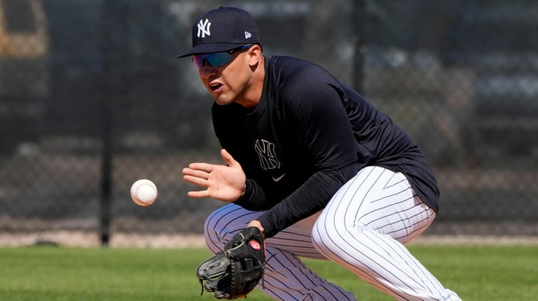 Yankees second baseman Gleyber Torres fields a ground ball during...