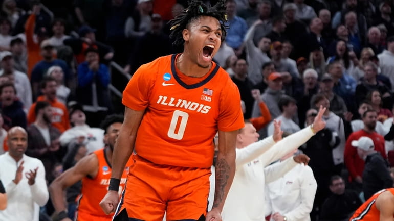 Illinois guard Terrence Shannon Jr. celebrates after a fast break...