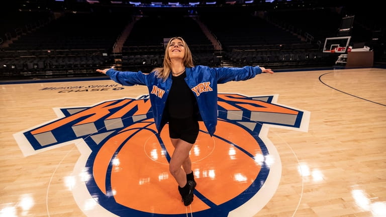 Knicks City Dancer Stephanie Mincone toured with Taylor Swift during...