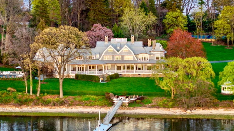 Sean Hannity's Centre Island home is on the market for almost...
