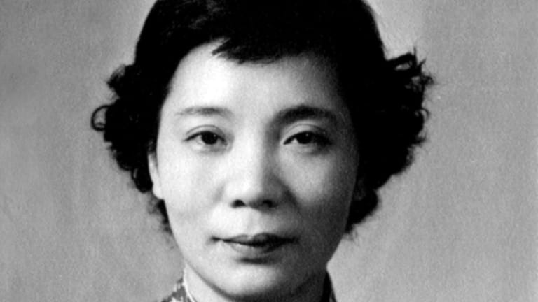 Mabel Ping-Hua Lee helped lead a New York City parade...