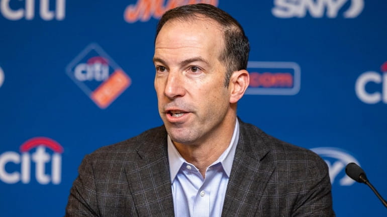 Mets GM Billy Eppler speaks at a press conference introducing...