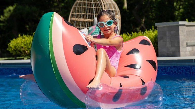 From fun pool floats to beach totes: A summer shopping guide - Newsday