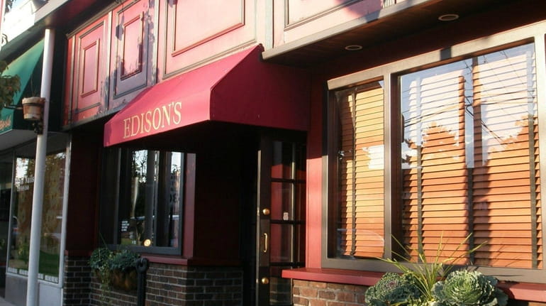 Edison's Ale House in Manhasset is now closed.