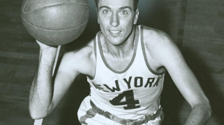 New York Knicks legend, NBA Hall of Famer dies at 80 