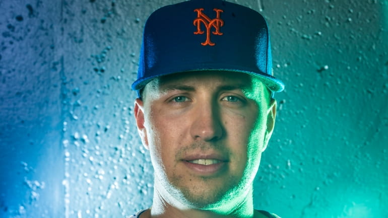Mets reliever Nate Lavender at photo day.