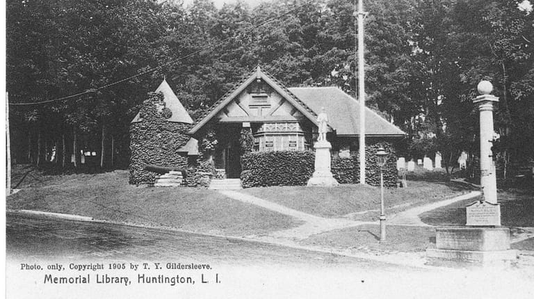 A photo dated 1905, of the Memorial Library in Huntington...