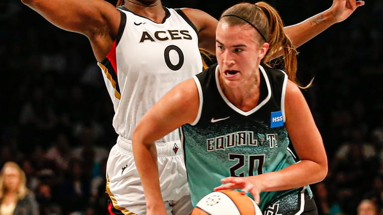 Sabrina Ionescu: Get to know best player in college basketball