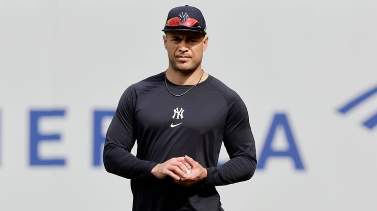 Yankees' Giancarlo Stanton could begin rehab assignment Tuesday - Newsday