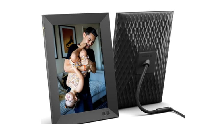 Nixplay digital photo frame stores thousands of images.