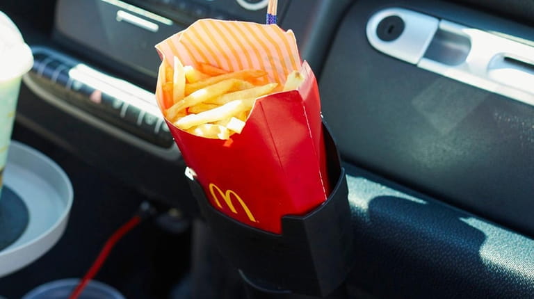 Eating in the car: Testing dip clips, French fry holders and more