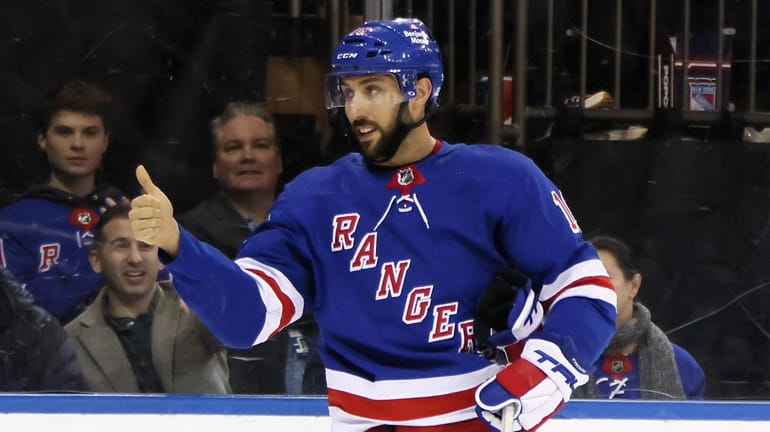 Vincent Trocheck vows Rangers won't 'back down' in NHL playoffs : r/rangers
