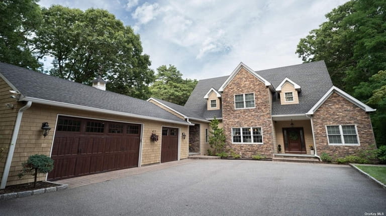 This $1.495 million Commack home contains nearly 3,800 square feet.