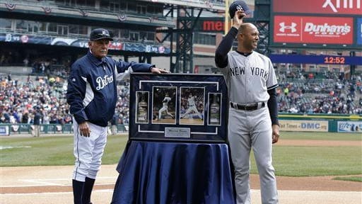 Yankees closer Mariano Rivera says he will retire after this season