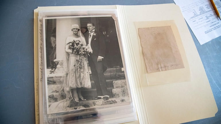 Railroad heir William K. Vanderbilt's granddaughter Muriel donated family photos to Dowling...