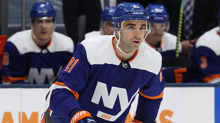 New York Islanders acquire Kyle Palmieri, Travis Zajac from New