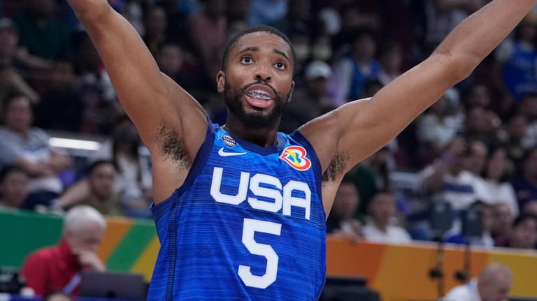 U.S. forward Mikal Bridges gestures during the FIUBA Basketball World Cup quarterfinal...