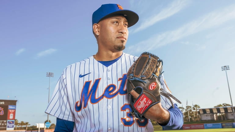 Edwin Diaz's rehab going smoothly, but Mets mum on the details