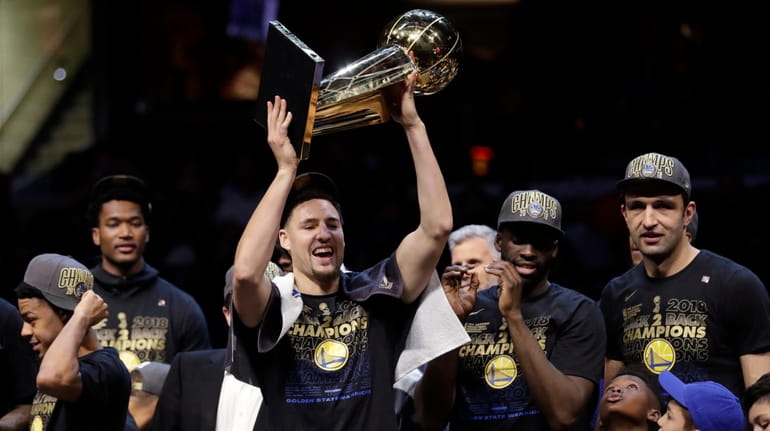 NBA Finals: Warriors sweep Cavaliers, claim second straight title