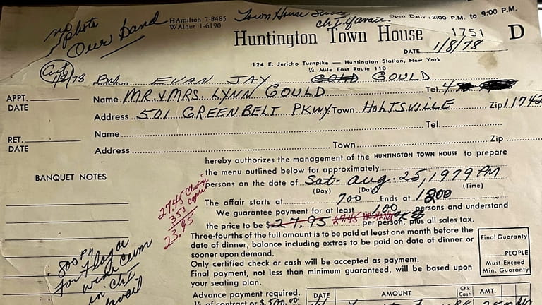 A 1978 catering hall billing agreement from Huntington Town House.