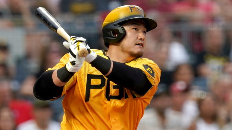 Struggling Padres obtain Hill, Choi from the Pirates for 3 players - Newsday
