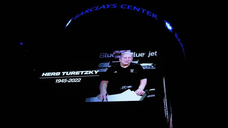 Herb Turetzky, longtime Nets official scorer who passed away at...