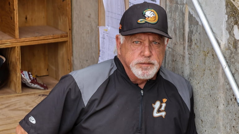 The Long Island Ducks Name Wally Backman As Manager And Are Now My