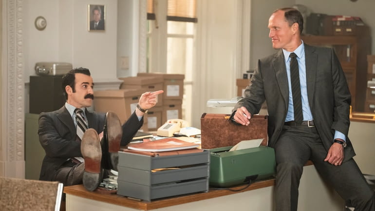 Justin Theroux, Woody Harrelson in HBO's "White House Plumbers."