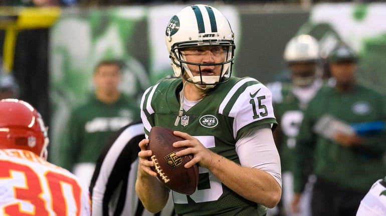 Jets quarterback Josh McCown during the second half against the...