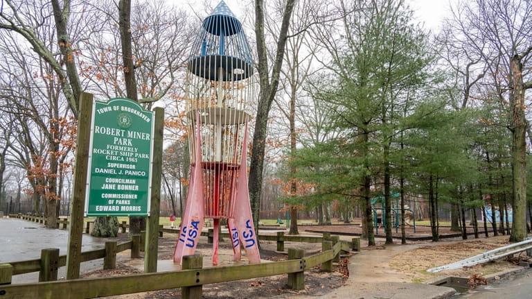 Robert Miner Park, or "Rocket Ship Park," sports a playground.