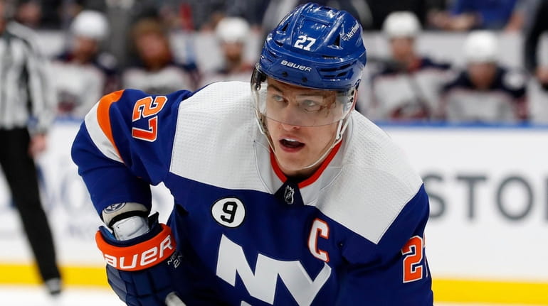 Anders Lee of the New York Islanders skates against the...