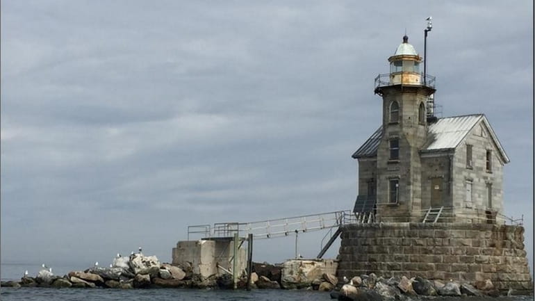 The Stratford Shoal Middle Ground Light Station is located in...