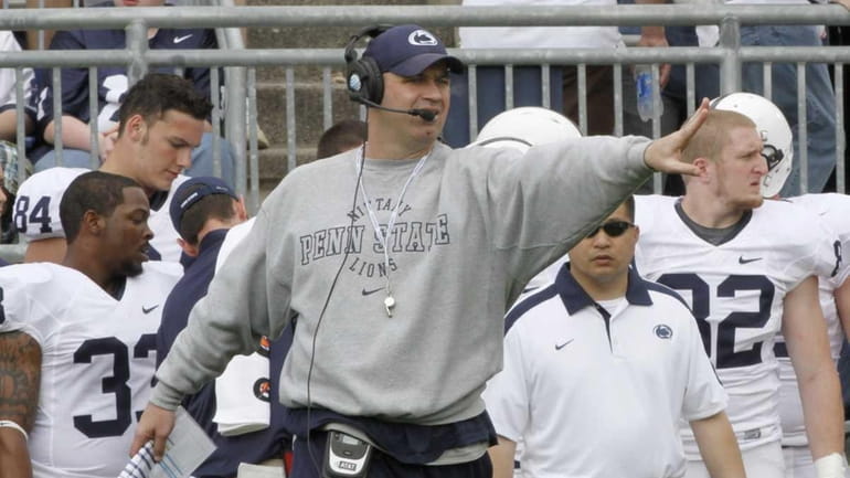 Penn State football coach Bill O'Brien gestures during the NCAA...