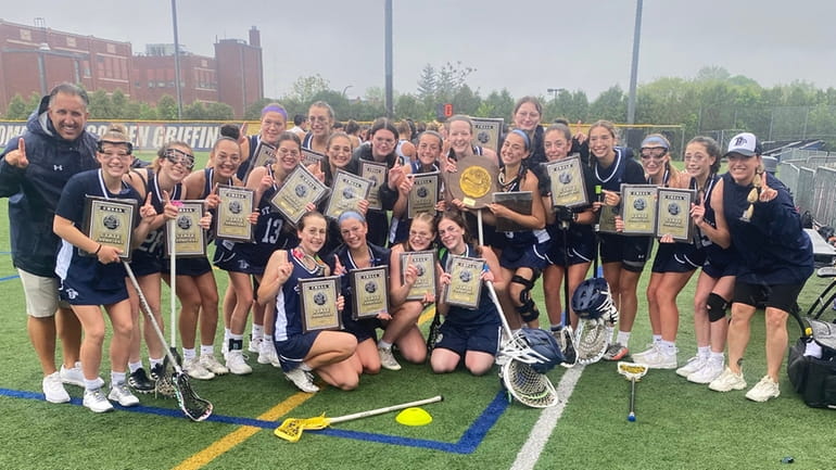 St. Dominic girls lacrosse 2022 state championship team.