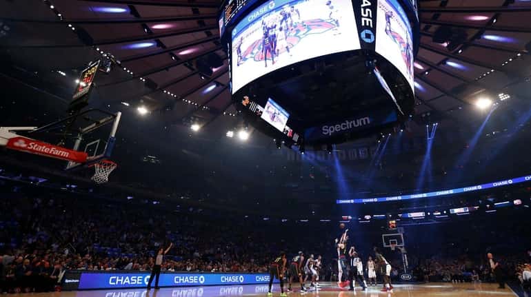 A general view of the opening tip between the New...