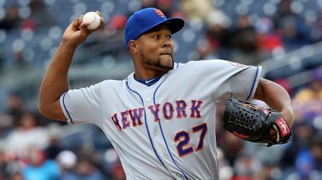Jeurys Familia of the Mets pitches against the Nationals in...