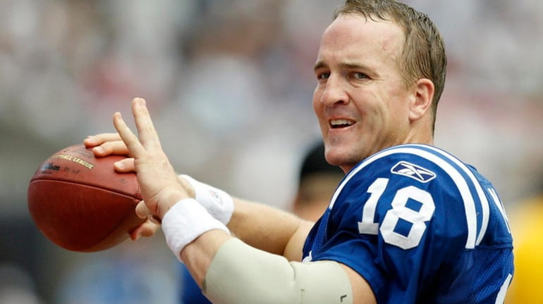 Peyton Manning and the Colts should offer the Giants' defense...