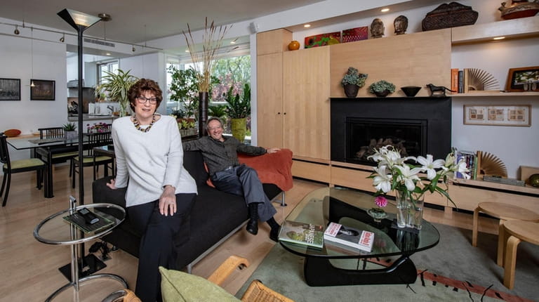 Beverly and Barry and Silberstang in their Long Beach home.
