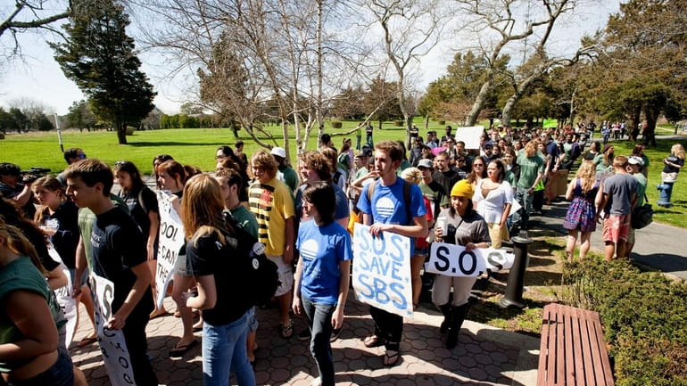 Students protest Stony Brook University's plan to close much of...
