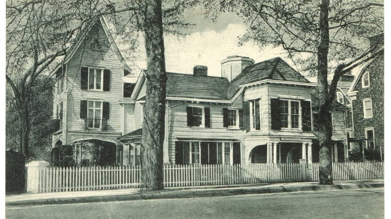 This undated postcard shows Raynham Hall in Oyster Bay.