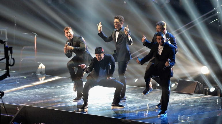 *NSYNC performs during the 2013 MTV Video Music Awards at...