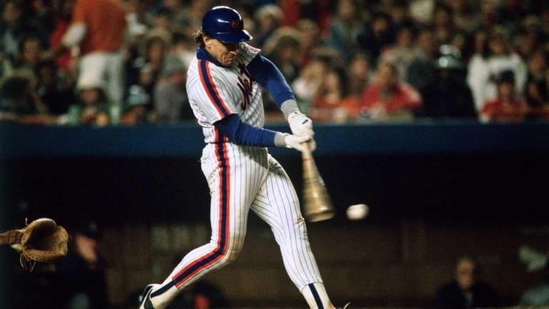 Gary Carter of the New York Mets batting during Game...