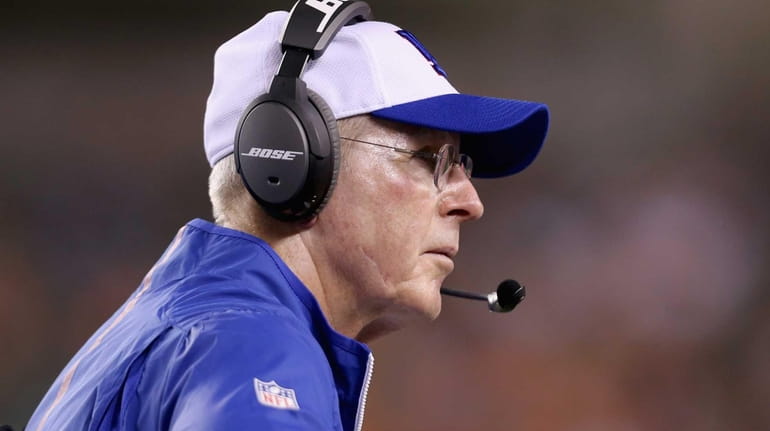 Tom Coughlin the head coach of the New York Giants...