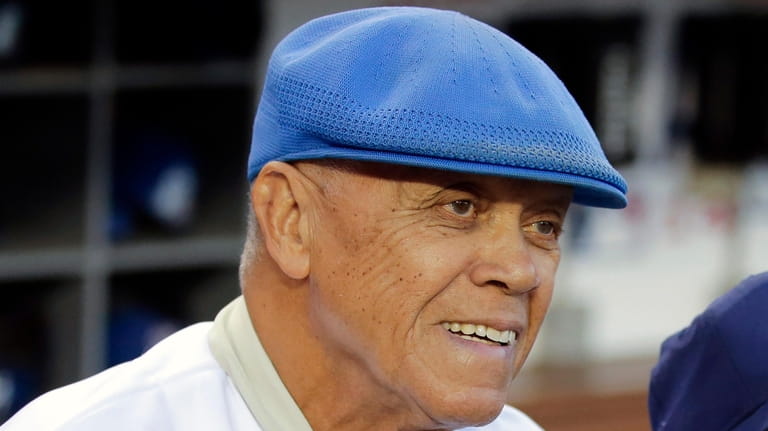 Former Los Angeles Dodgers shortstop Maury Wills before Game 2...