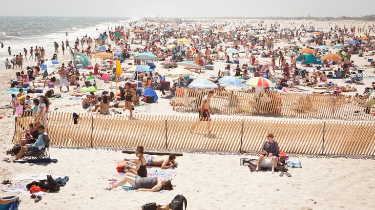 Crowds gather at Jones Beach in 2013. Henry J. Bokuniewicz,...