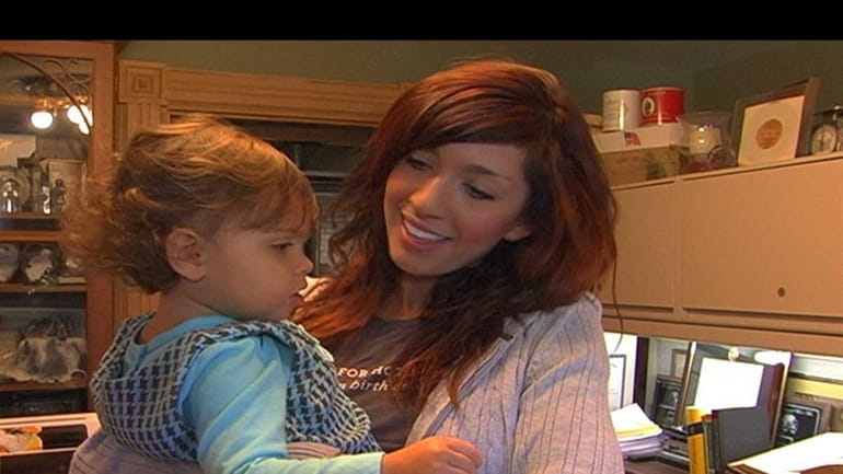 Farrah Abraham and her daughter Sophia from season premiere of...